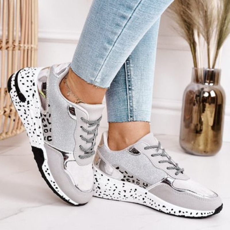 Waterdichte Dames Sneakers met Fleece Voering en Gripvaste Zool - Comfortabele Schoenen voor Elke Dag 01